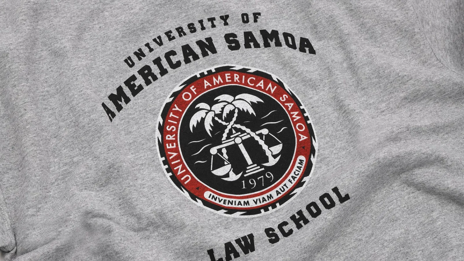 ベターコールソウル アメリカ領サモア大学 トレーナー
