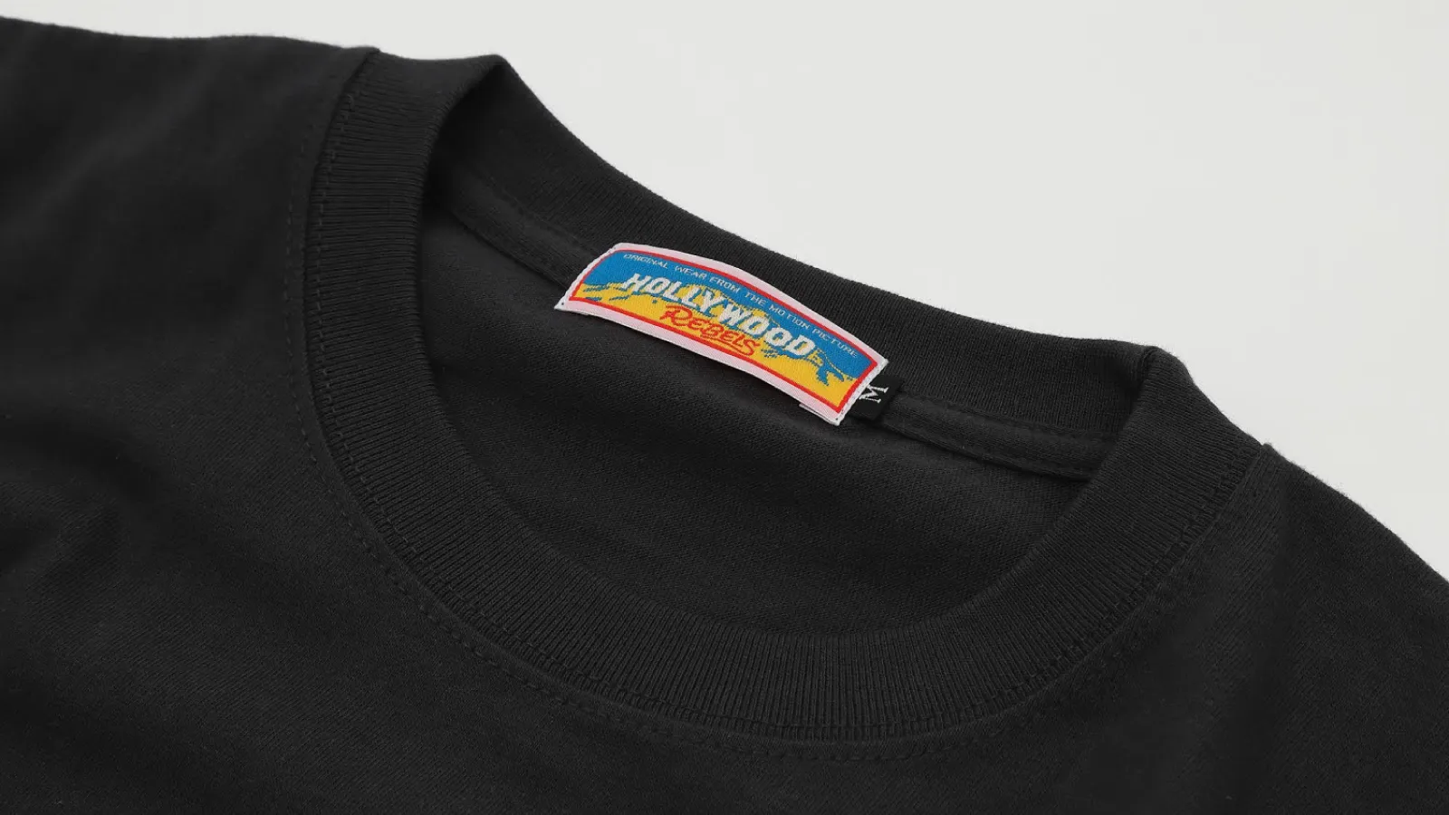 パルプフィクション BMF Tシャツ(タイトルカラー)