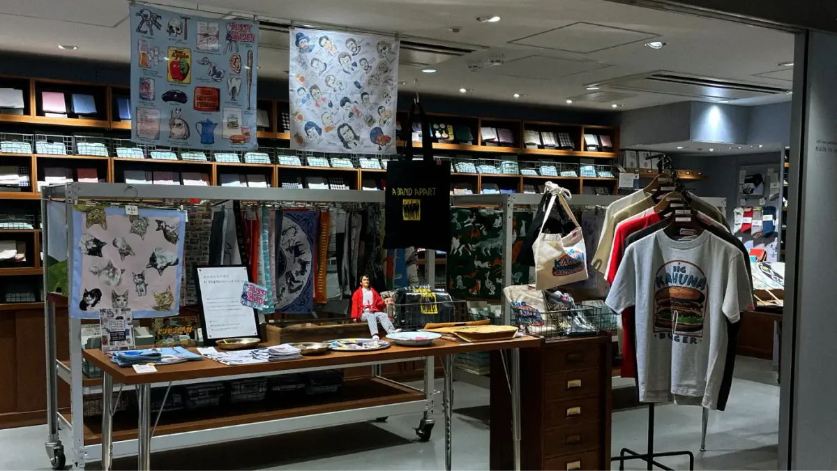H TOKYO / OLD-FASHIONED STORE ハンカチと催事展開