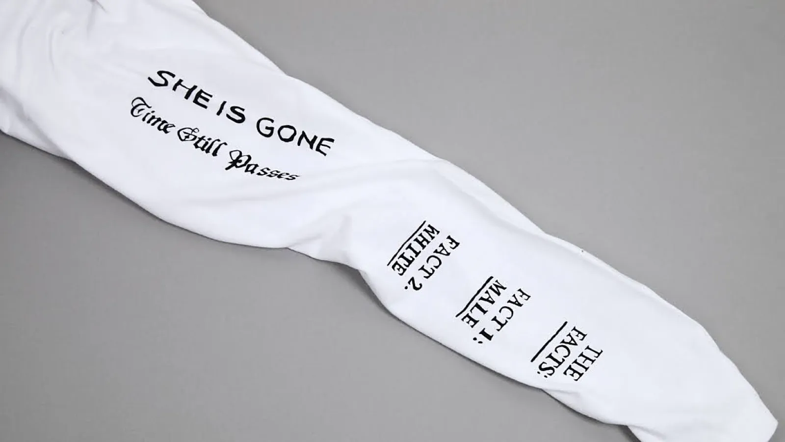 メメント メメントモリタトゥー 長袖Tシャツ