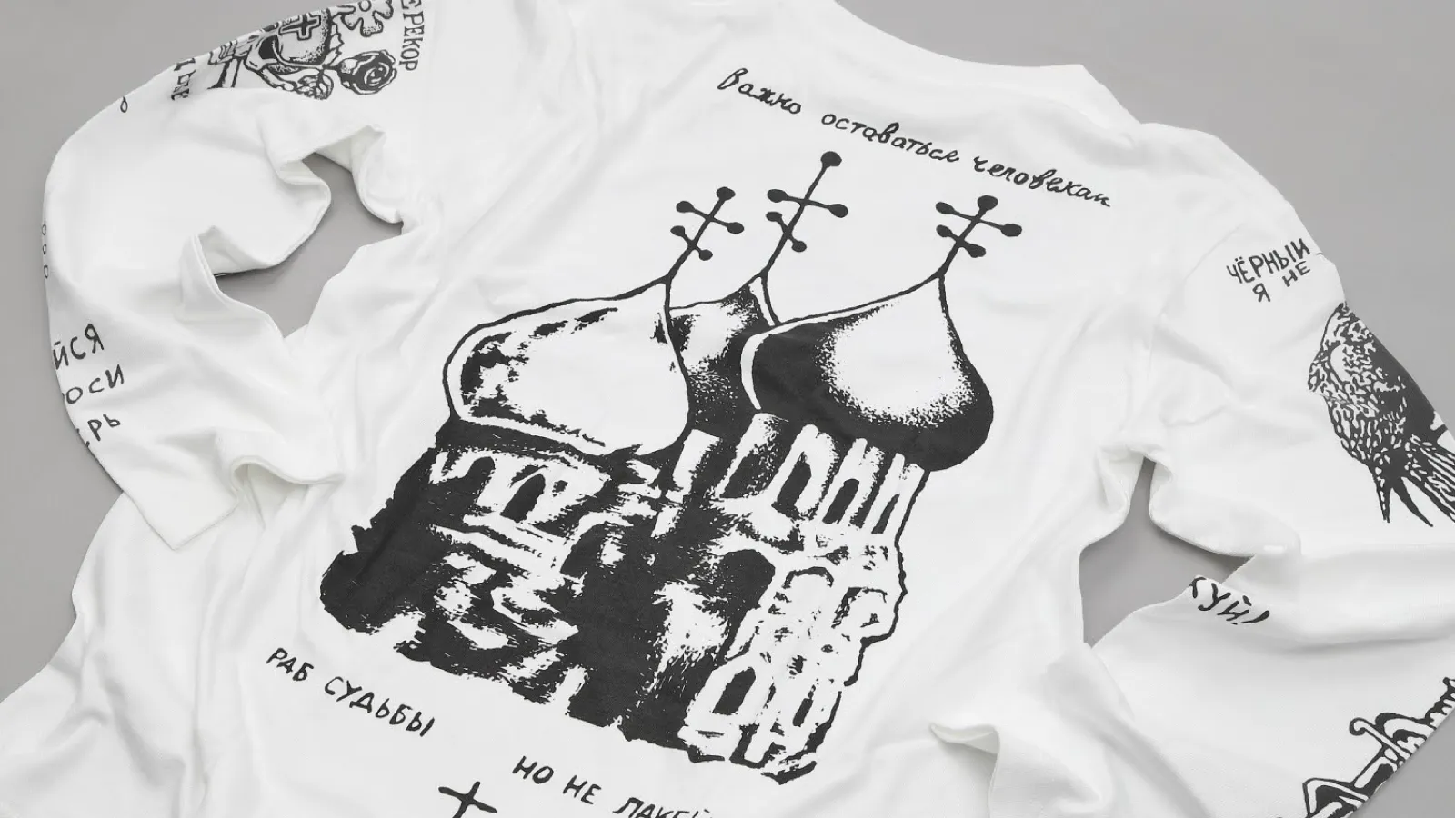 イースタンプロミス ロシアンタトゥー 長袖Tシャツ