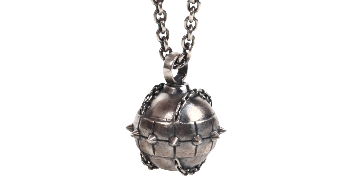 キルビル ゴーゴー夕張 鉄球 シルバーペンダント